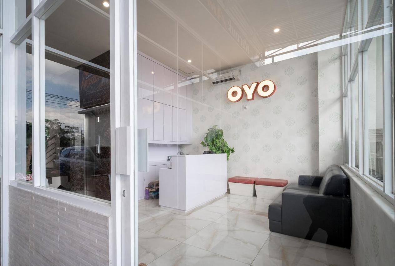 Oyo 291 Medan City Syariah Luaran gambar